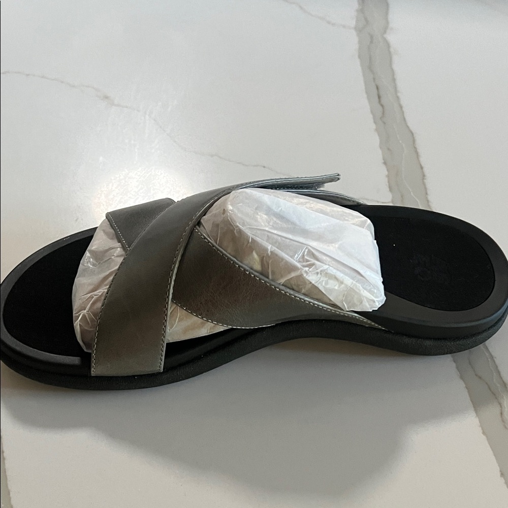 Abeo Women's silver Slide Sandals